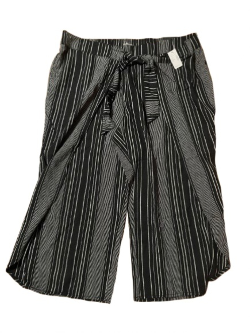 NWT Maurices Mid Rise Linen Blend Black Striped Tie-Waist Cropped Pants Size 20W